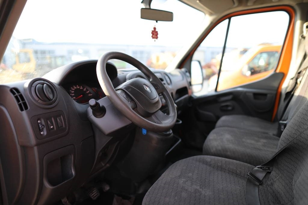 Fourgon Renault Master III: photos 12 Fourgon Renault Master III: photos 12