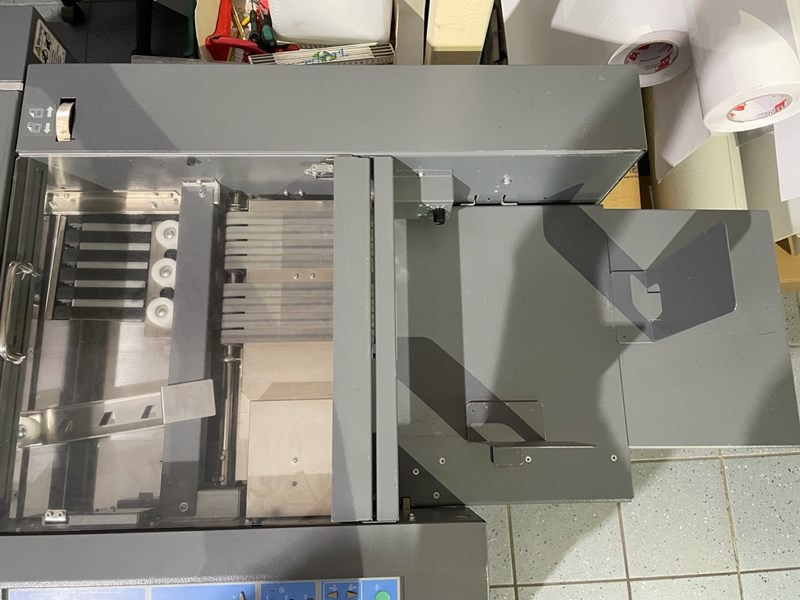 Duplo DocuCutter DC-645 - Massicot: photos 2 Duplo DocuCutter DC-645 - Massicot: photos 2