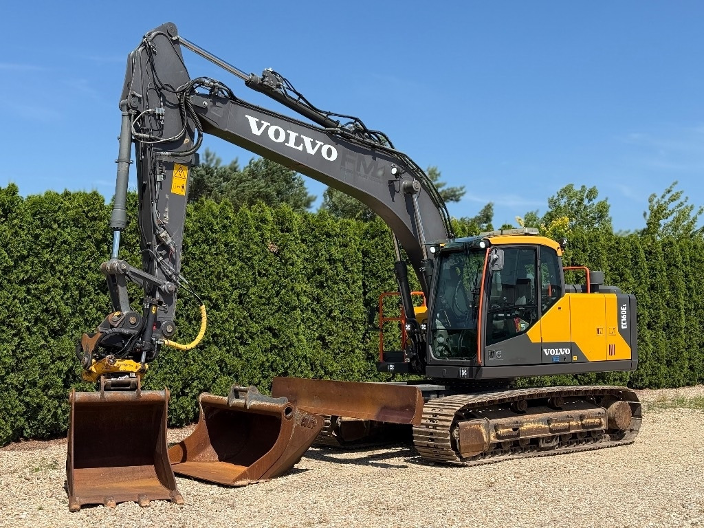Volvo EC 160 EL - Pelle sur chenille: photos 1 Volvo EC 160 EL - Pelle sur chenille: photos 1