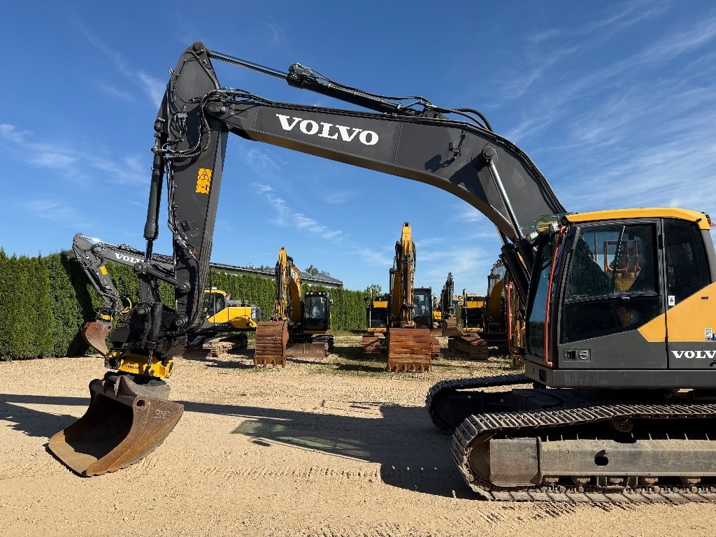 Volvo EC 250 EL - Pelle sur chenille: photos 2 Volvo EC 250 EL - Pelle sur chenille: photos 2