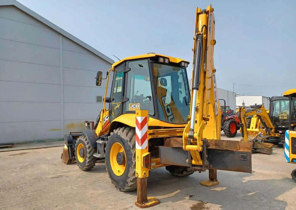JCB 3CX Plus AEC - Tractopelle: photos 5 JCB 3CX Plus AEC - Tractopelle: photos 5