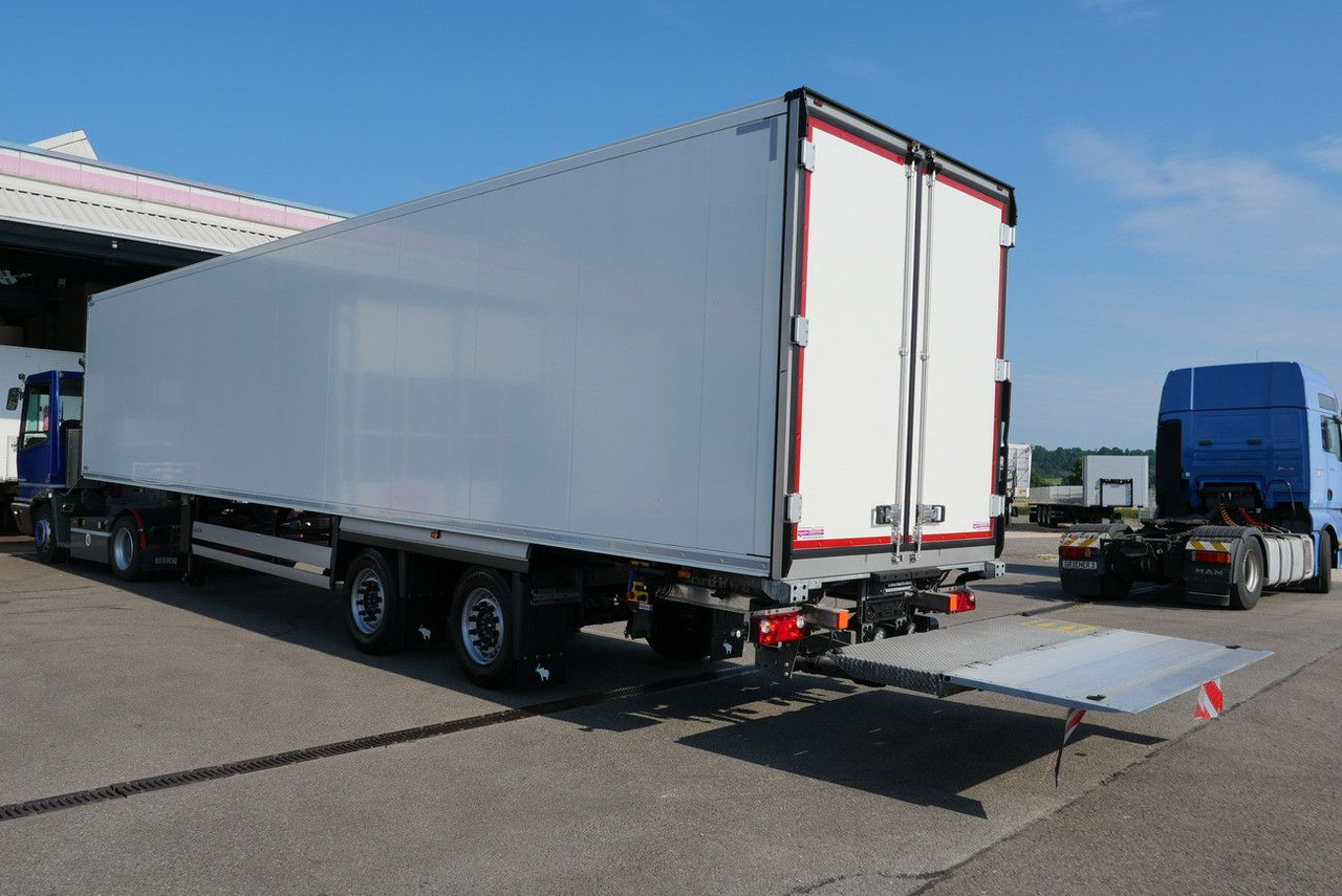 Semi-remorque fourgon Schmitz Cargobull SKO 18/ LZG CITY /COOL V7 LBW /TRIDEC /FP 45: photos 27 Semi-remorque fourgon Schmitz Cargobull SKO 18/ LZG CITY /COOL V7 LBW /TRIDEC /FP 45: photos 27