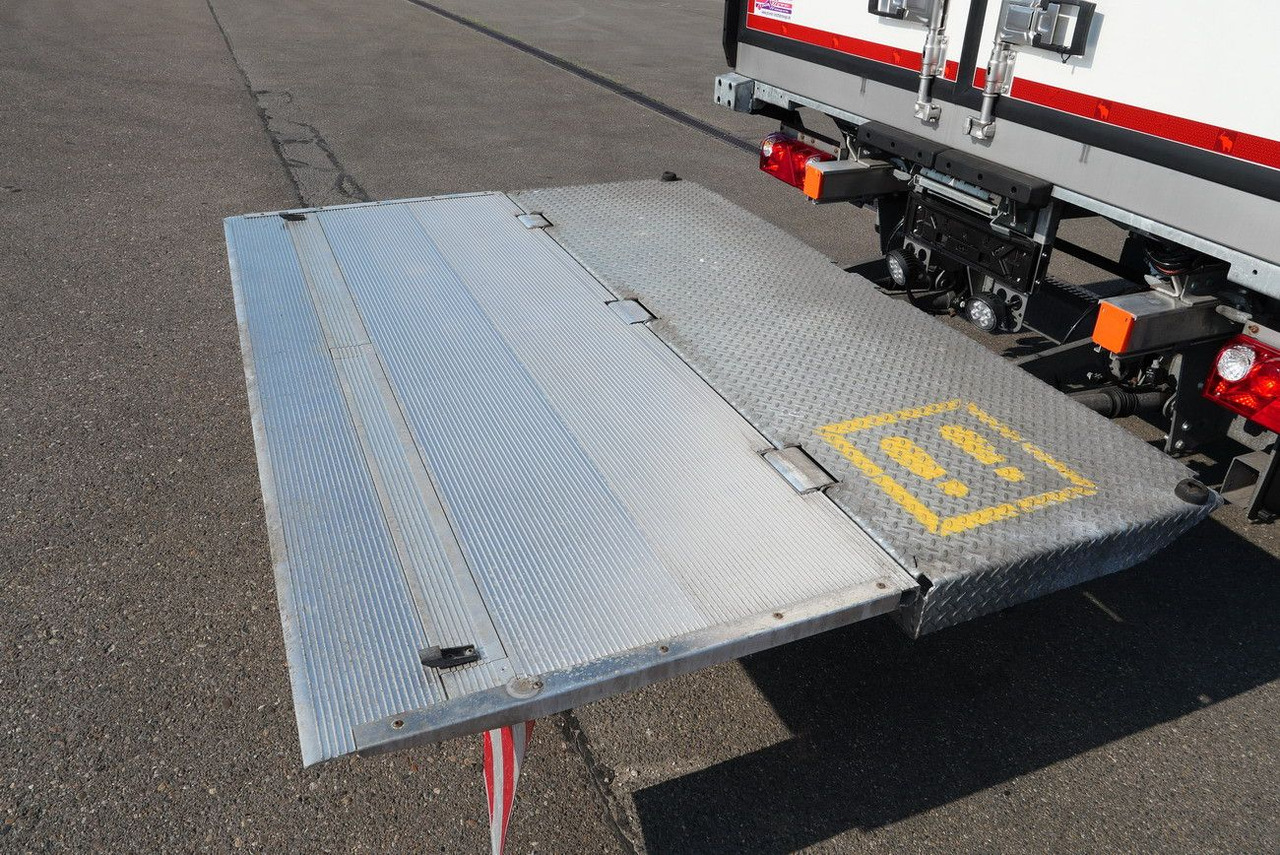 Semi-remorque fourgon Schmitz Cargobull SKO 18/ LZG CITY /COOL V7 LBW /TRIDEC /FP 45: photos 25 Semi-remorque fourgon Schmitz Cargobull SKO 18/ LZG CITY /COOL V7 LBW /TRIDEC /FP 45: photos 25