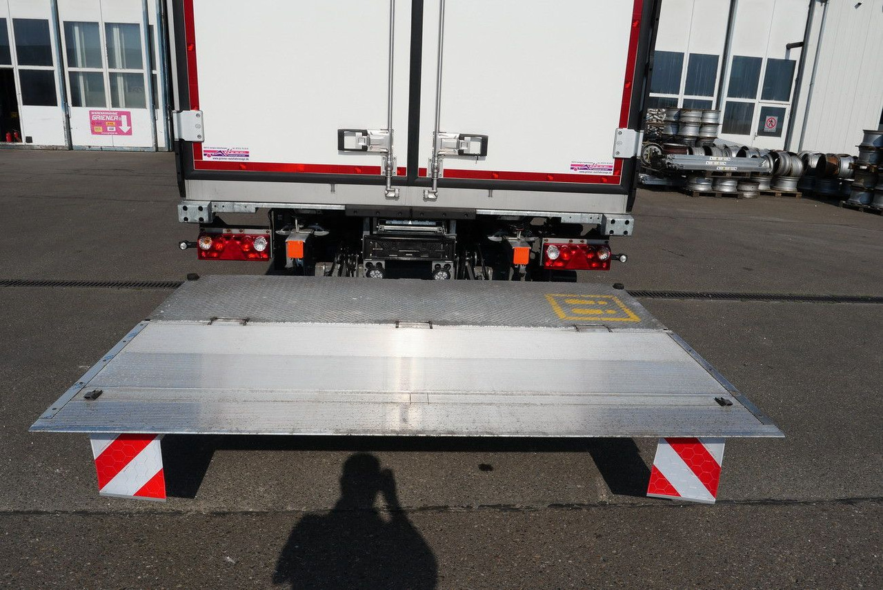 Semi-remorque fourgon Schmitz Cargobull SKO 18/ LZG CITY /COOL V7 LBW /TRIDEC /FP 45: photos 26 Semi-remorque fourgon Schmitz Cargobull SKO 18/ LZG CITY /COOL V7 LBW /TRIDEC /FP 45: photos 26