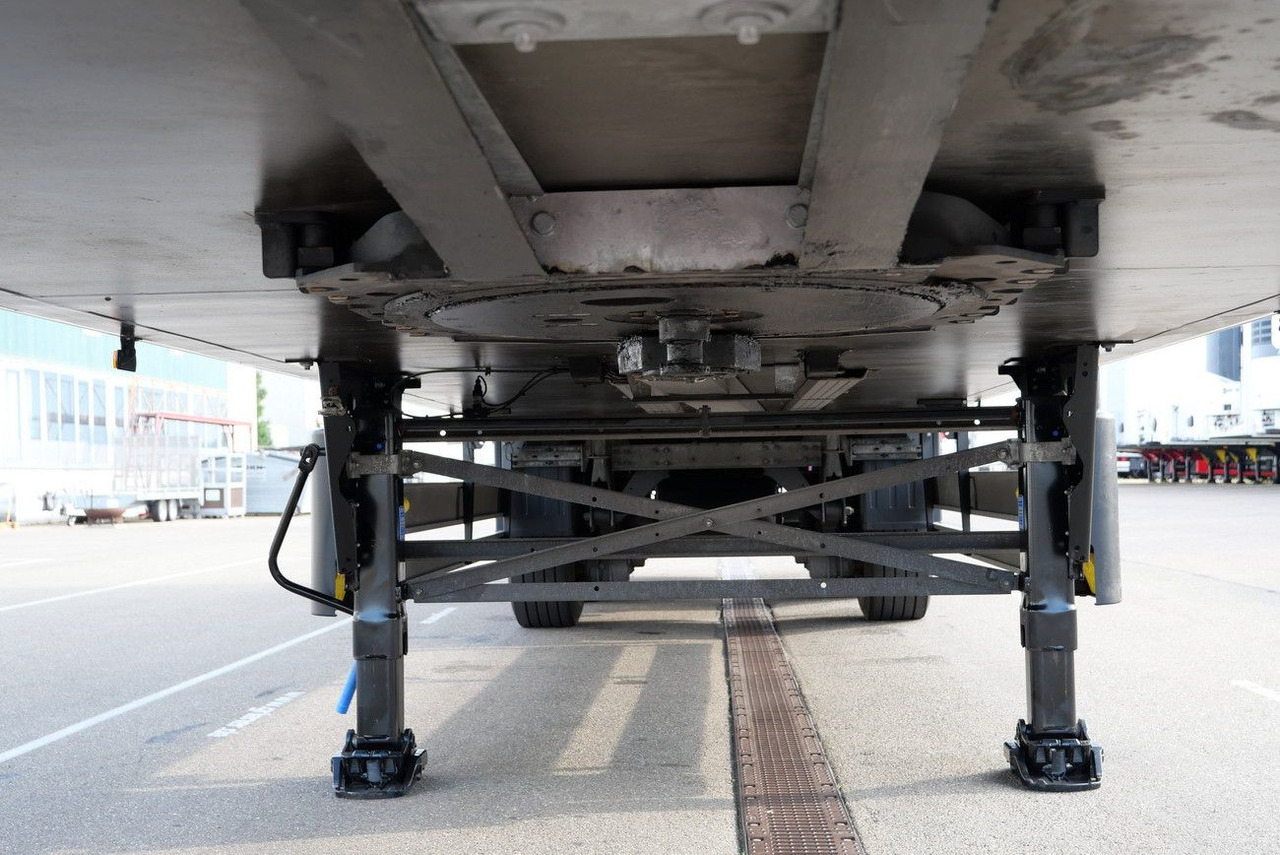 Semi-remorque fourgon Schmitz Cargobull SKO 18/ LZG CITY /COOL V7 LBW /TRIDEC /FP 45: photos 7 Semi-remorque fourgon Schmitz Cargobull SKO 18/ LZG CITY /COOL V7 LBW /TRIDEC /FP 45: photos 7