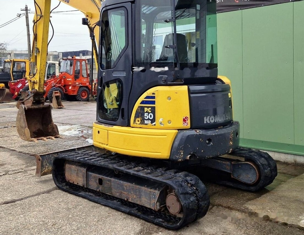 Komatsu PC50 MR-2 - Mini pelle: photos 2 Komatsu PC50 MR-2 - Mini pelle: photos 2
