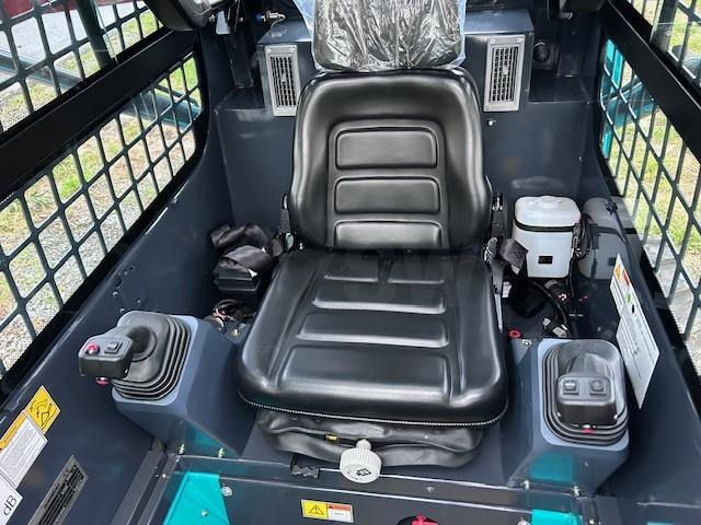 SUNWARD SWL2830 SUNWARD /BOBCAT - Mini chargeuse: photos 5 SUNWARD SWL2830 SUNWARD /BOBCAT - Mini chargeuse: photos 5