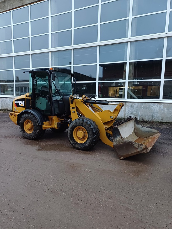 CATERPILLAR 906M - Tractopelle: photos 4 CATERPILLAR 906M - Tractopelle: photos 4