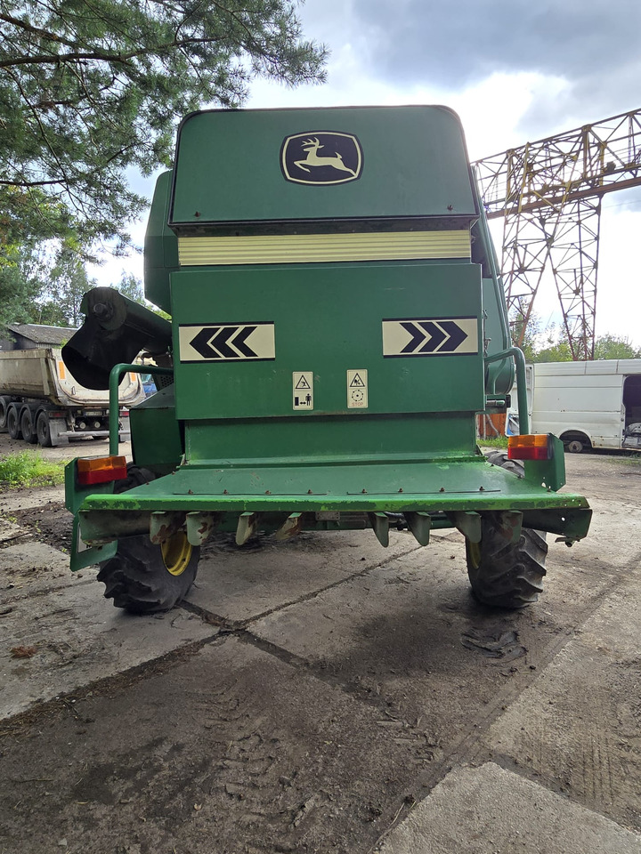 JOHN DEERE 1450 CWS - Moissonneuse-batteuse: photos 4 JOHN DEERE 1450 CWS - Moissonneuse-batteuse: photos 4