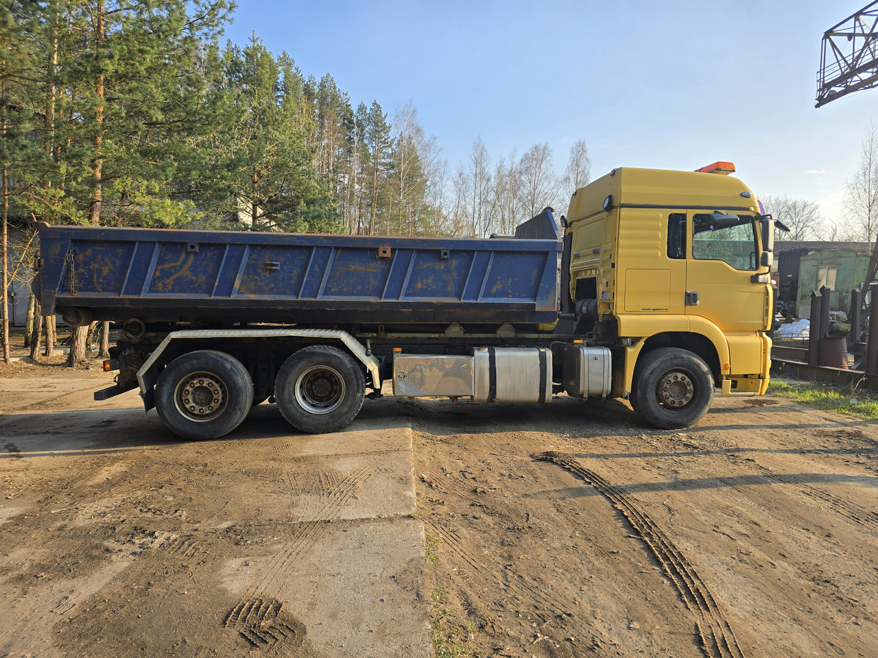 MAN TGA 26.413 - Camion ampliroll: photos 5 MAN TGA 26.413 - Camion ampliroll: photos 5