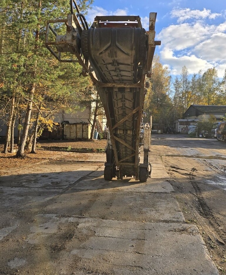 Wirtgen W500 - Fraiseuse à froid: photos 3 Wirtgen W500 - Fraiseuse à froid: photos 3