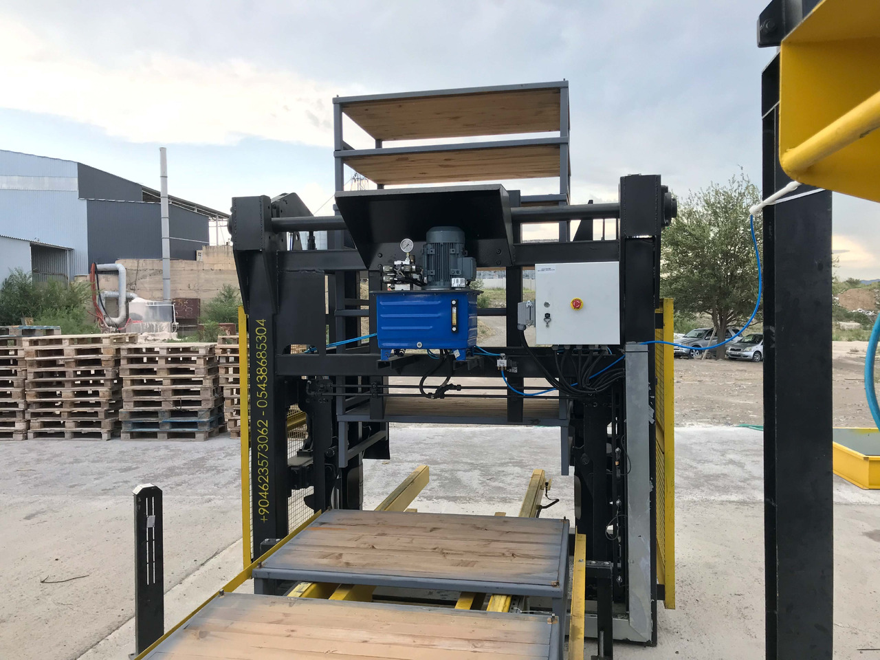 Pondeuse à parpaing Hollow Block Making Machine | PRS-1200 Full Automatic: photos 6 Pondeuse à parpaing Hollow Block Making Machine | PRS-1200 Full Automatic: photos 6