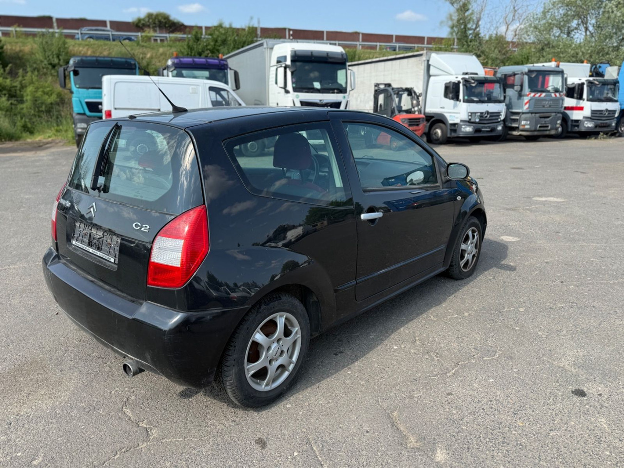 Citroën C2 Confort Zahnriemen gerissen - Berline: photos 4 Citroën C2 Confort Zahnriemen gerissen - Berline: photos 4