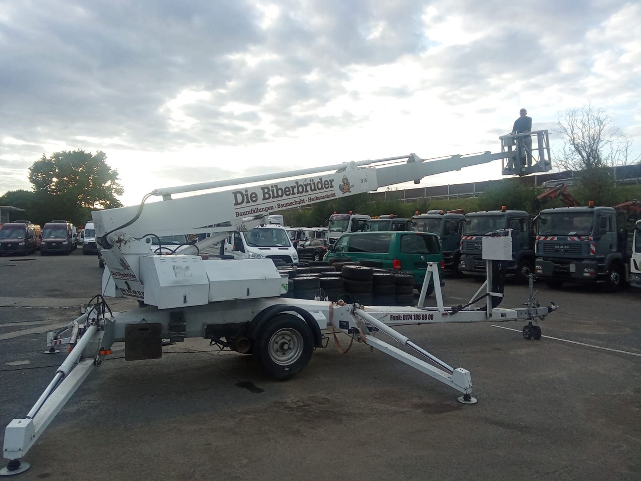 DENKA - LIFT DL 25 - Nacelle sur remorque: photos 3 DENKA - LIFT DL 25 - Nacelle sur remorque: photos 3