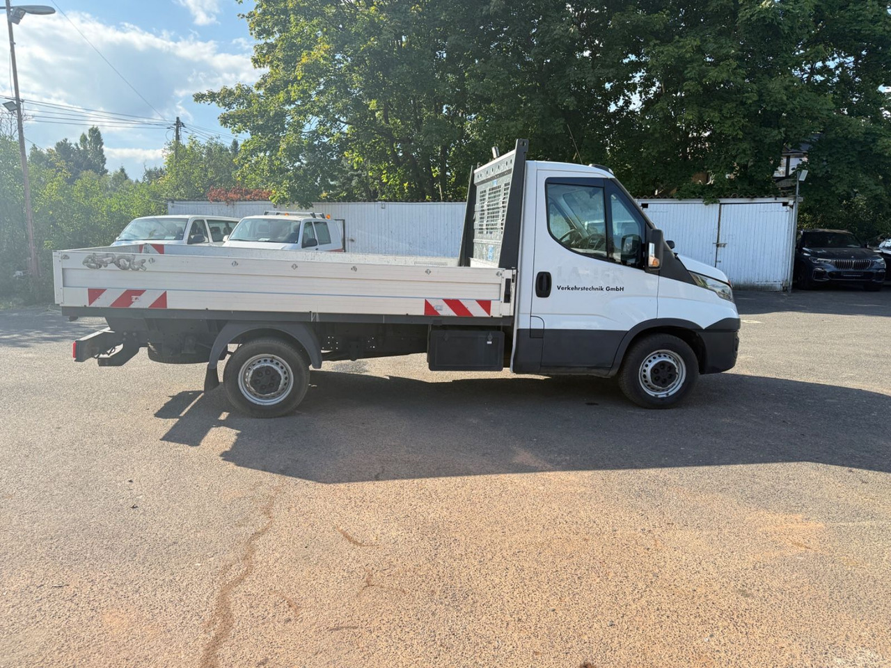 Iveco Daily 35 S 12 - Fourgon plateau: photos 5 Iveco Daily 35 S 12 - Fourgon plateau: photos 5