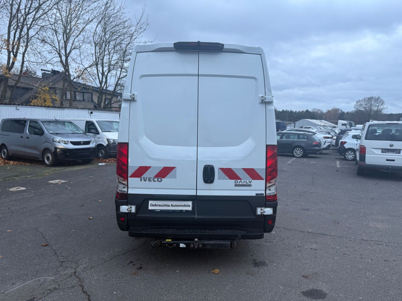 Iveco Daily Kasten HKa 35 S 16 AUTOMATIK - Fourgon utilitaire: photos 4 Iveco Daily Kasten HKa 35 S 16 AUTOMATIK - Fourgon utilitaire: photos 4