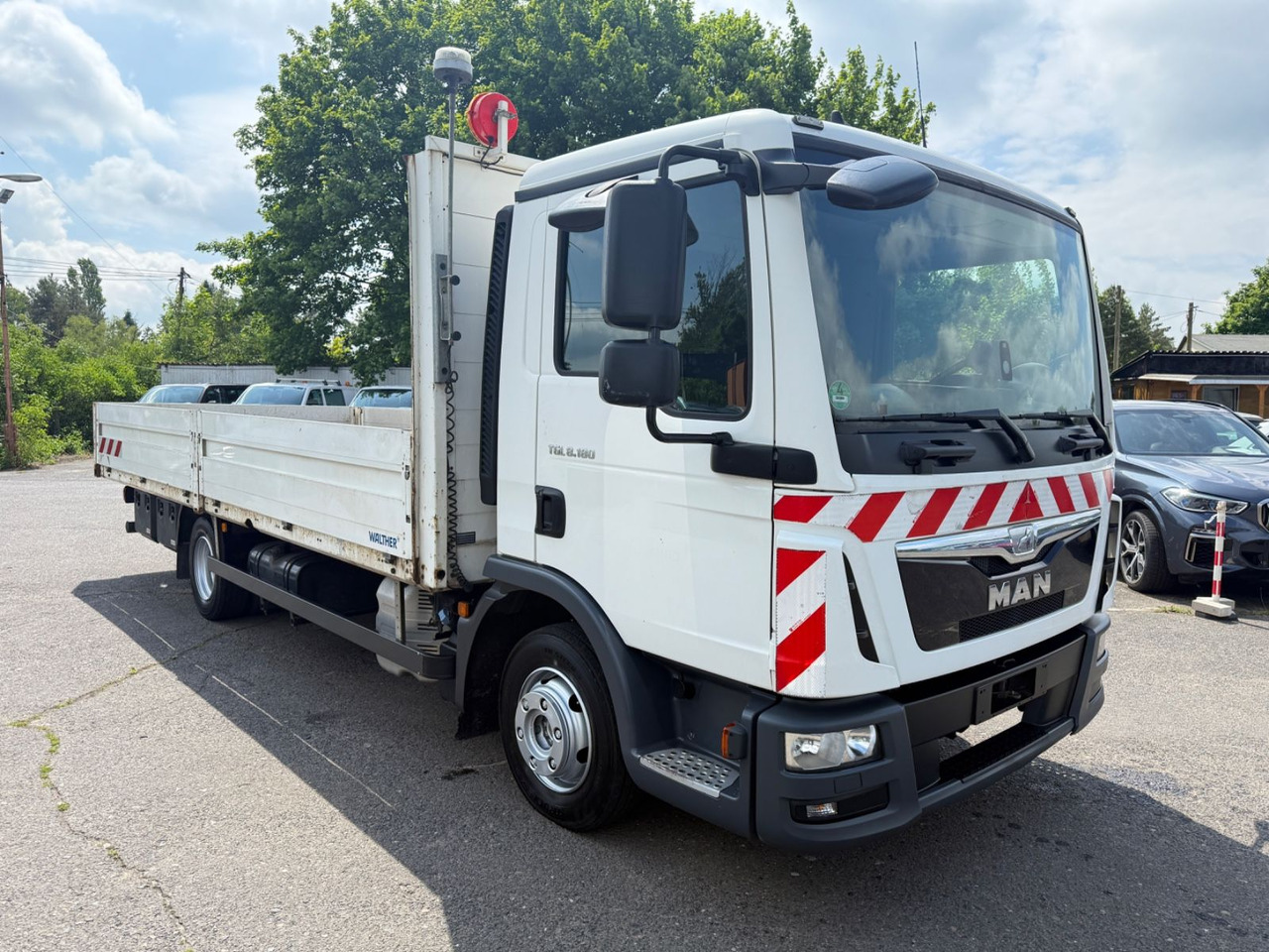 MAN TGL 8.180 - Camion plateau: photos 2 MAN TGL 8.180 - Camion plateau: photos 2