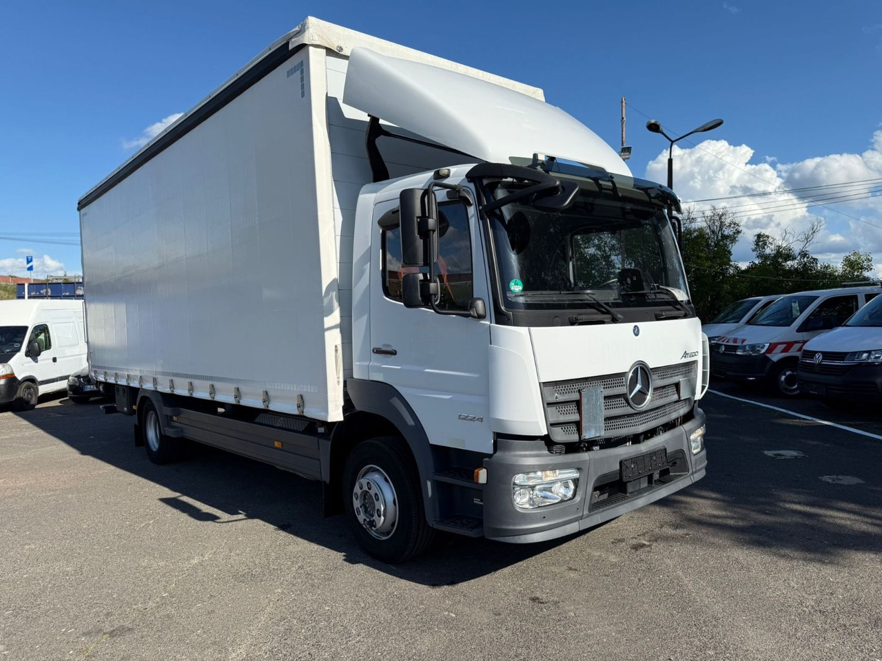 Mercedes-Benz Atego 1224 18 tkm - Camion fourgon: photos 2 Mercedes-Benz Atego 1224 18 tkm - Camion fourgon: photos 2