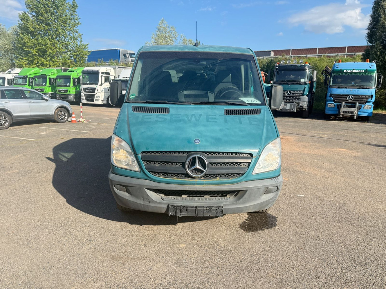 Mercedes-Benz Sprinter DoKa 215 CDI - Fourgon plateau, Utilitaire double cabine: photos 2 Mercedes-Benz Sprinter DoKa 215 CDI - Fourgon plateau, Utilitaire double cabine: photos 2