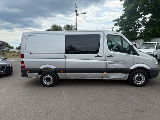 Mercedes-Benz Sprinter II Kasten 219 CDI Automatik - Fourgonnette: photos 4 Mercedes-Benz Sprinter II Kasten 219 CDI Automatik - Fourgonnette: photos 4