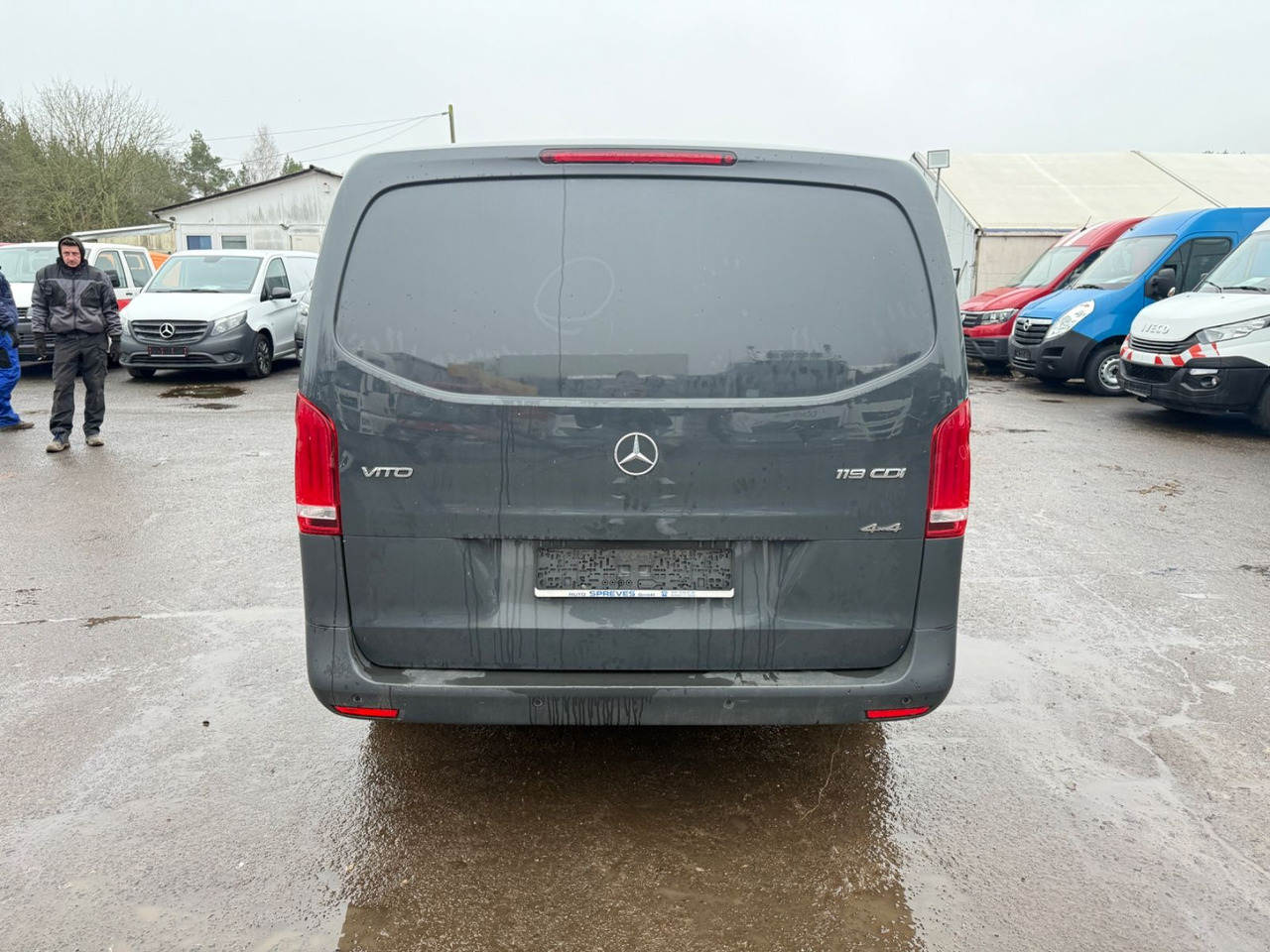 Mercedes-Benz Vito Kasten 119 CDI/BT 4x4 lang MOTORSCHADEN - Transport de personnes: photos 5 Mercedes-Benz Vito Kasten 119 CDI/BT 4x4 lang MOTORSCHADEN - Transport de personnes: photos 5