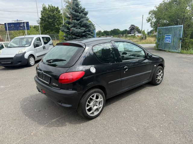 Peugeot 206 1.4 HDi - Berline: photos 5 Peugeot 206 1.4 HDi - Berline: photos 5