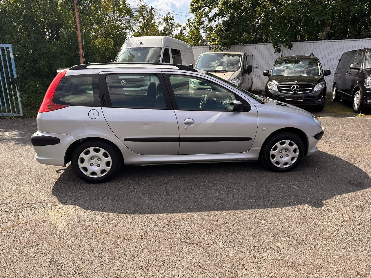 Peugeot 206 SW Grand Filou Cool - Voiture: photos 5 Peugeot 206 SW Grand Filou Cool - Voiture: photos 5
