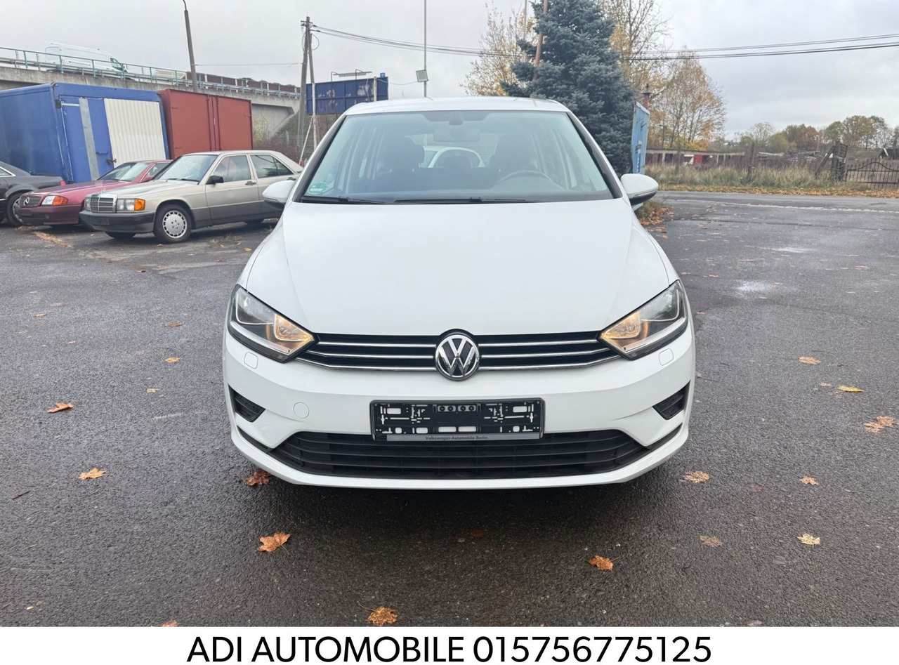 Volkswagen Golf Sportsvan VII Trendline - Berline: photos 1 Volkswagen Golf Sportsvan VII Trendline - Berline: photos 1