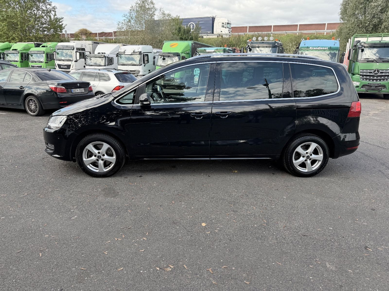 Transport de personnes Volkswagen Sharan Highline BMT: photos 6 Transport de personnes Volkswagen Sharan Highline BMT: photos 6