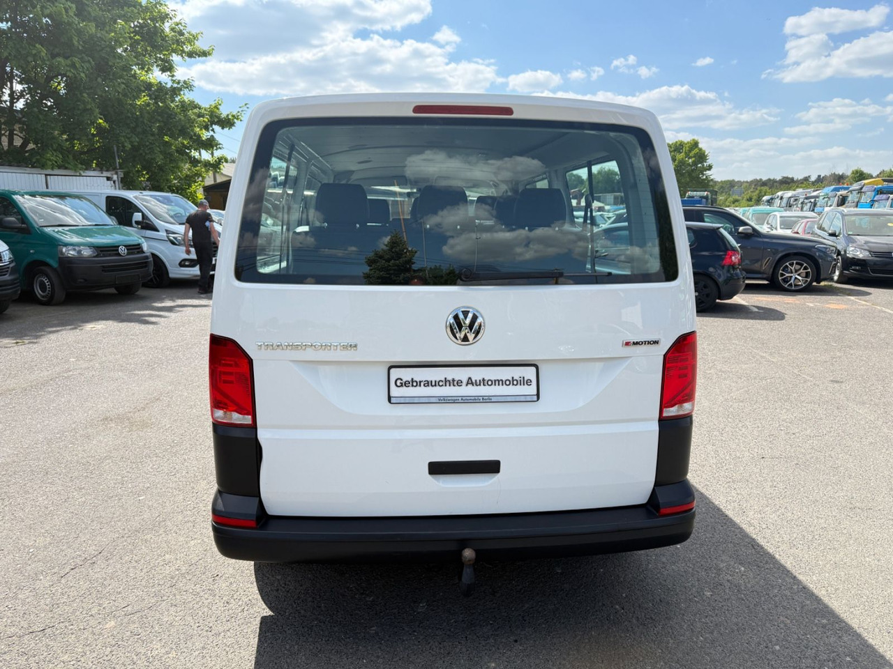 Volkswagen T6 Transporter Klang 4MOTION - Transport de personnes: photos 4 Volkswagen T6 Transporter Klang 4MOTION - Transport de personnes: photos 4