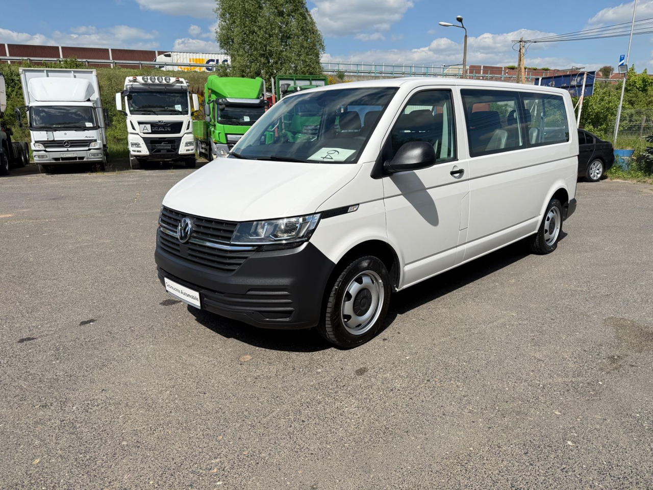 Volkswagen T6 Transporter Klang 4MOTION - Transport de personnes: photos 3 Volkswagen T6 Transporter Klang 4MOTION - Transport de personnes: photos 3