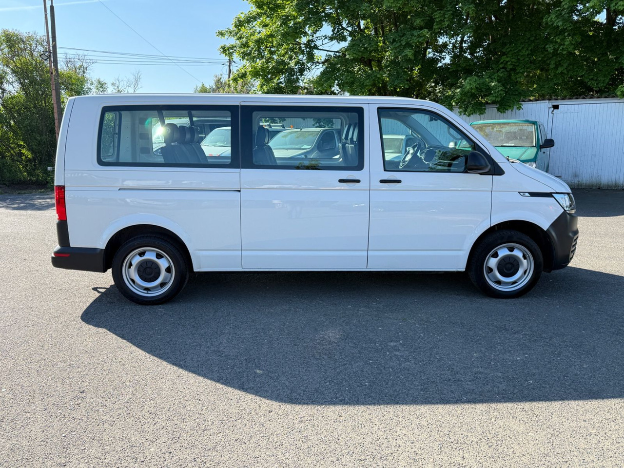 Volkswagen T6 Transporter Kombi lang 4MOTION - Transport de personnes: photos 5 Volkswagen T6 Transporter Kombi lang 4MOTION - Transport de personnes: photos 5