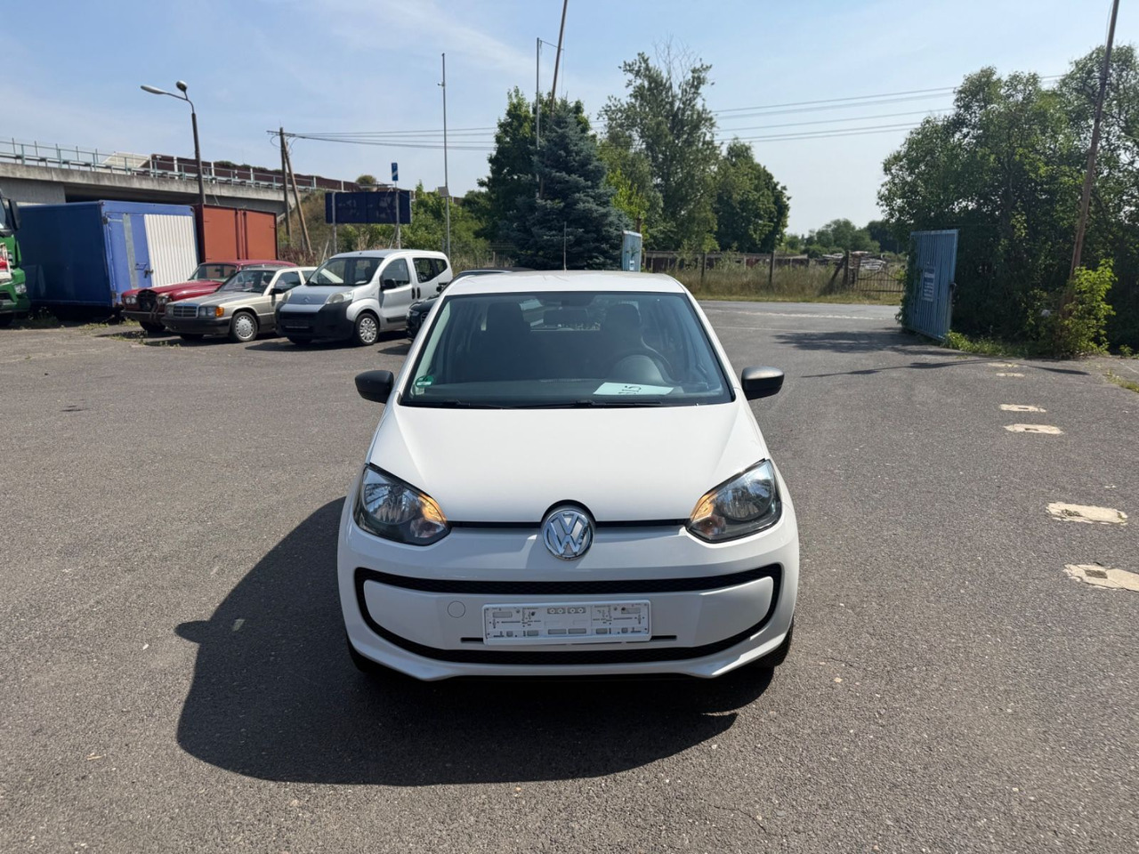 Volkswagen up! take up! BMT eco - Berline: photos 1 Volkswagen up! take up! BMT eco - Berline: photos 1