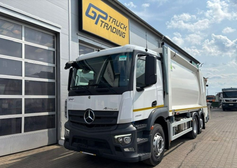 Mercedes-Benz Actros - Benne à ordures ménagères: photos 1 Mercedes-Benz Actros - Benne à ordures ménagères: photos 1