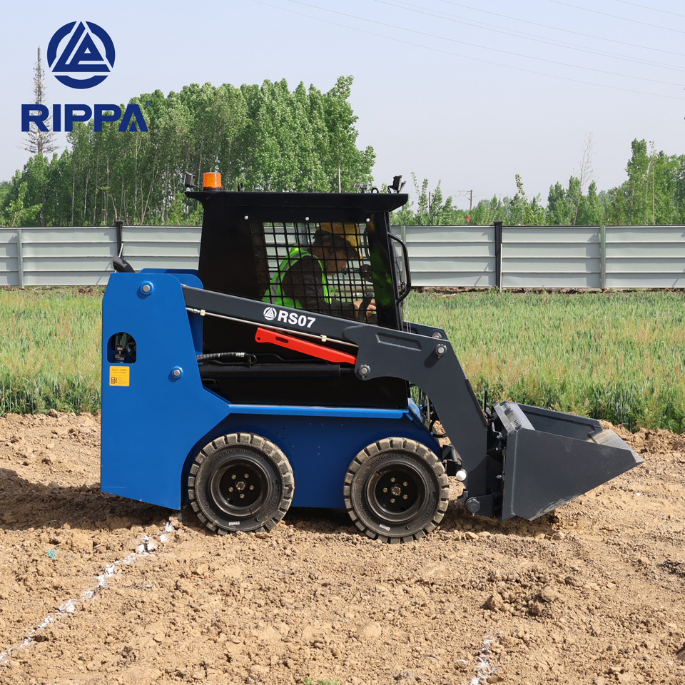 Rippa RS07 skid steer loader Kubota engine EPA dealer more favorable - Mini chargeuse: photos 4 Rippa RS07 skid steer loader Kubota engine EPA dealer more favorable - Mini chargeuse: photos 4