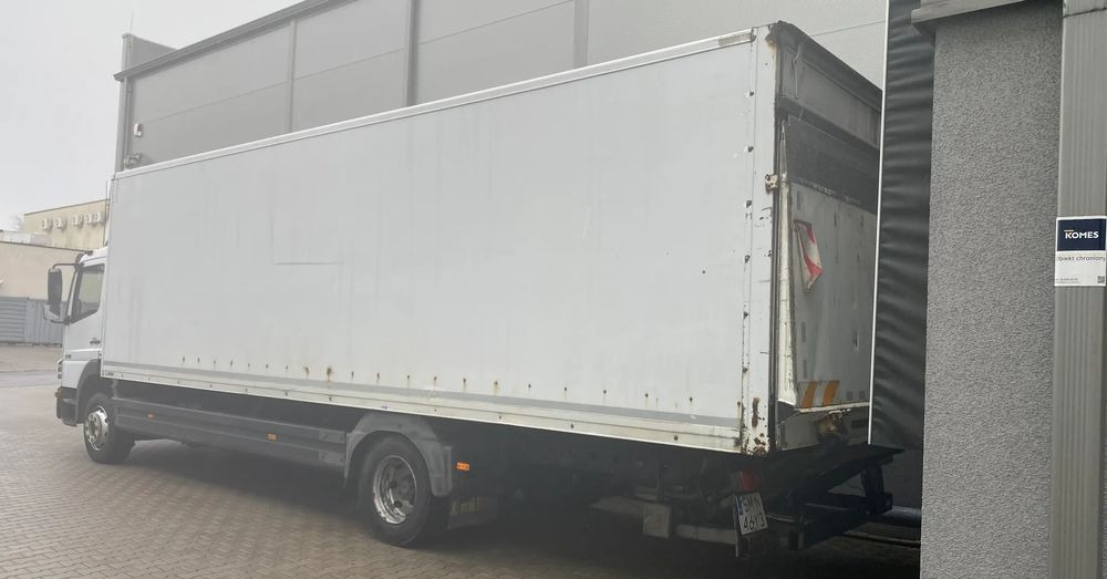 Mercedes-Benz atego - Camion frigorifique: photos 3 Mercedes-Benz atego - Camion frigorifique: photos 3