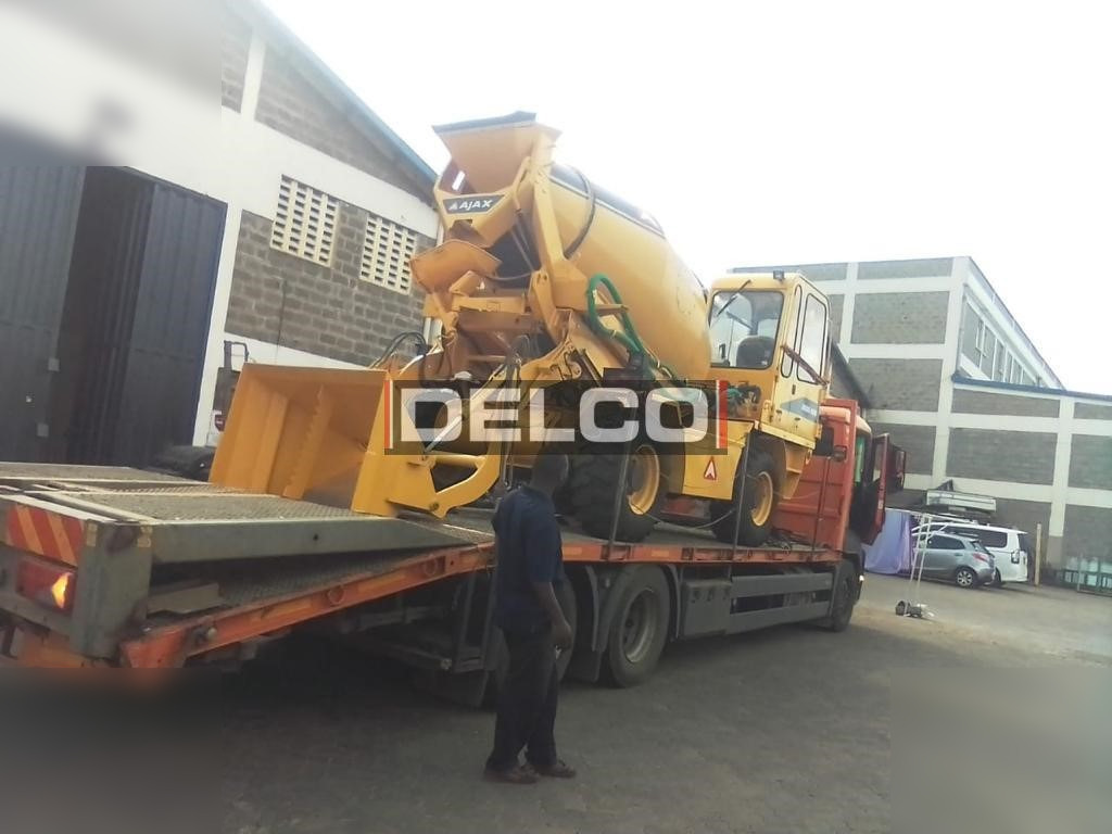 AJAX ARGO 4000 - Camion malaxeur: photos 5 AJAX ARGO 4000 - Camion malaxeur: photos 5