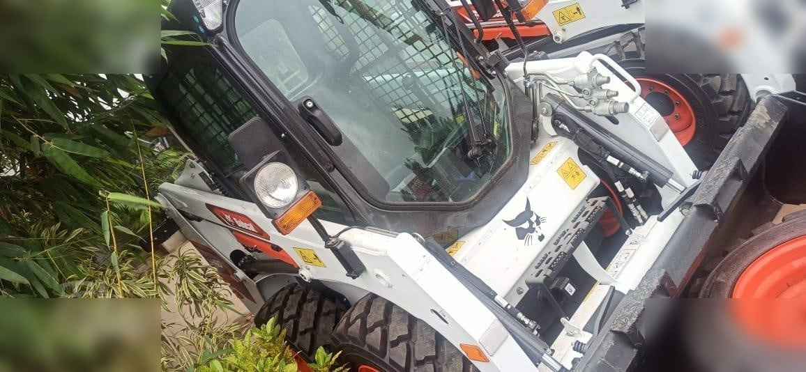 BOBCAT S450 - Mini chargeuse: photos 2 BOBCAT S450 - Mini chargeuse: photos 2