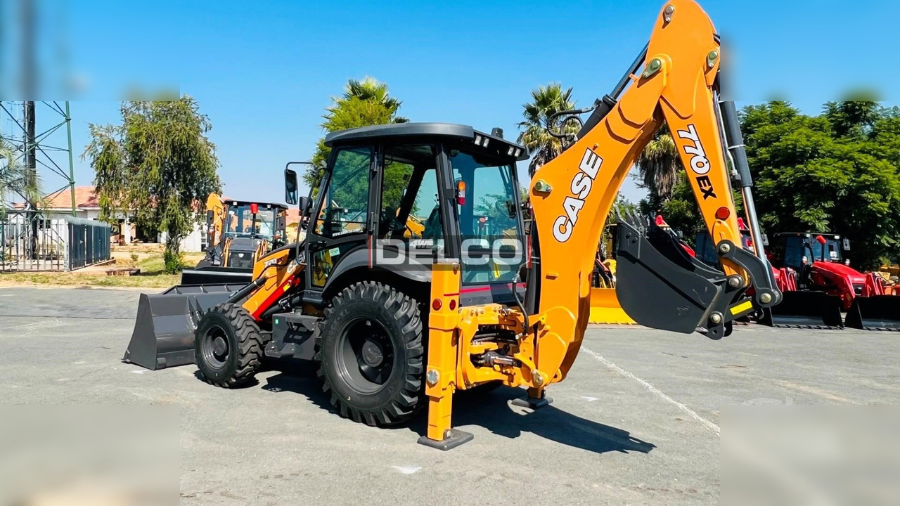 CASE 770EX - Tractopelle: photos 1 CASE 770EX - Tractopelle: photos 1