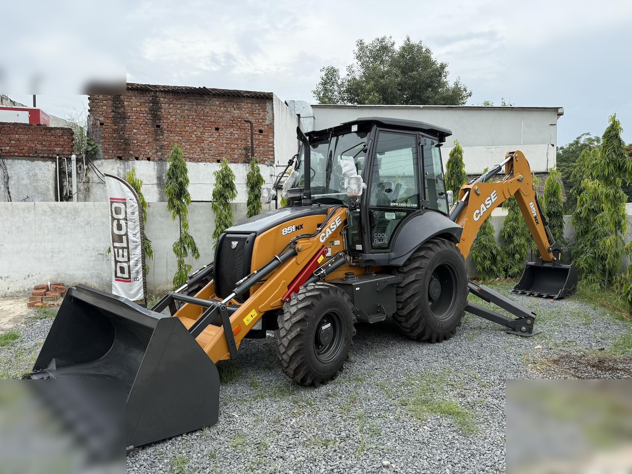 CASE 851NX CP - Tractopelle: photos 2 CASE 851NX CP - Tractopelle: photos 2