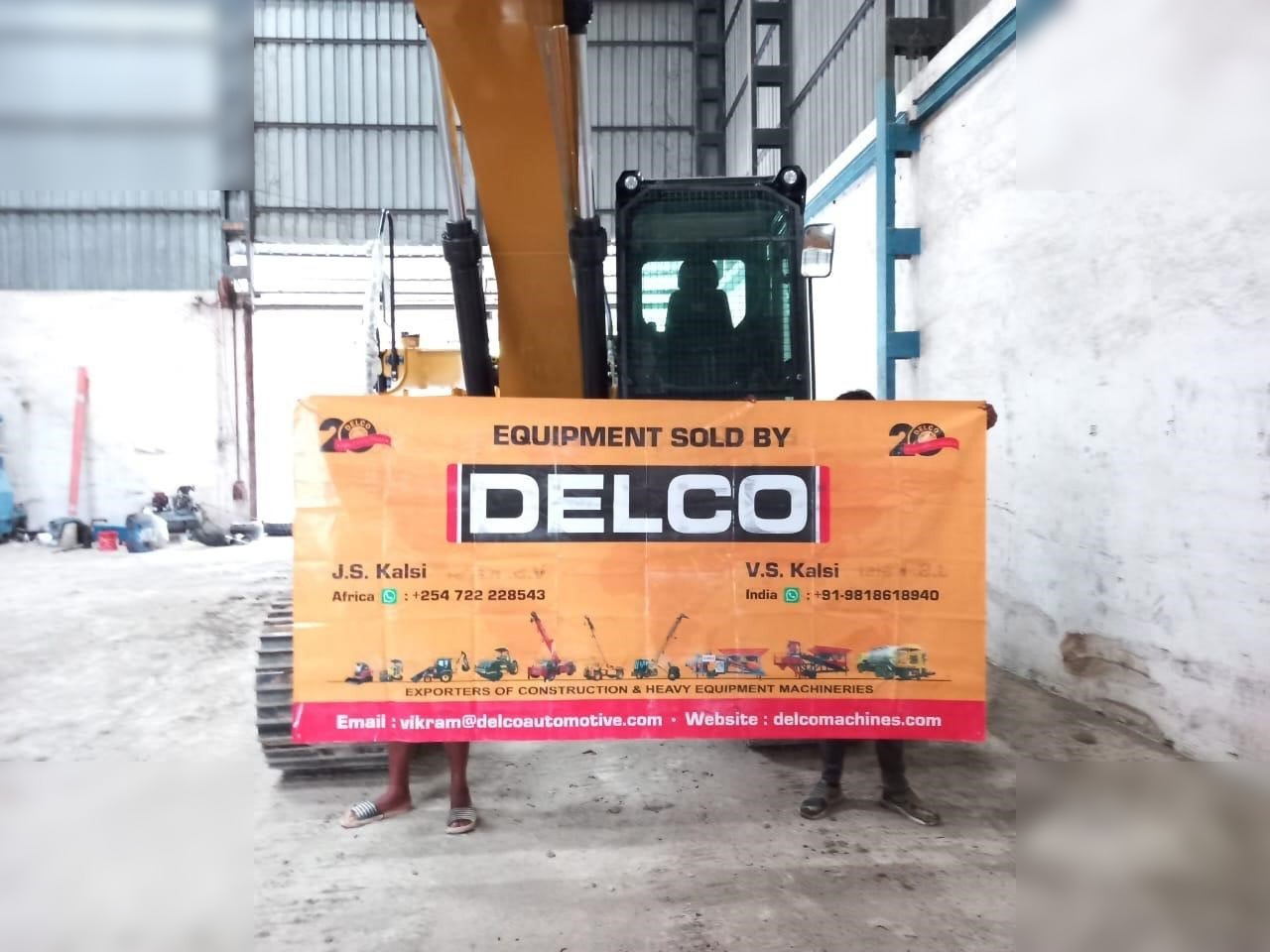 Pelle sur chenille neuf CATERPILLAR 320D3GC: photos 11