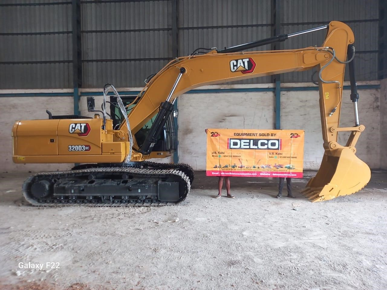 CATERPILLAR 320D3GC - Pelle sur chenille: photos 1 CATERPILLAR 320D3GC - Pelle sur chenille: photos 1