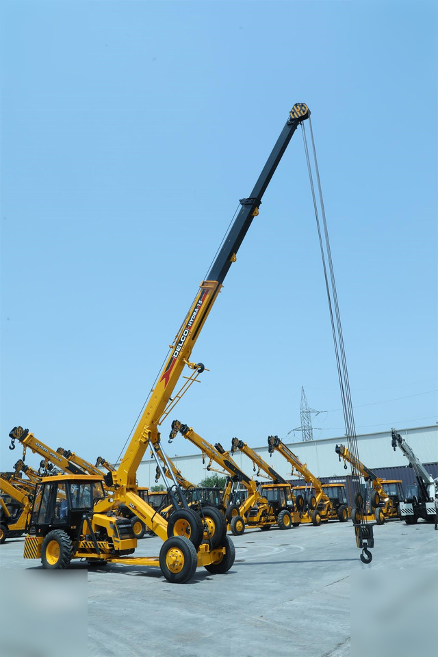 DELCO HYDRA 15 - Grue mobile: photos 5 DELCO HYDRA 15 - Grue mobile: photos 5