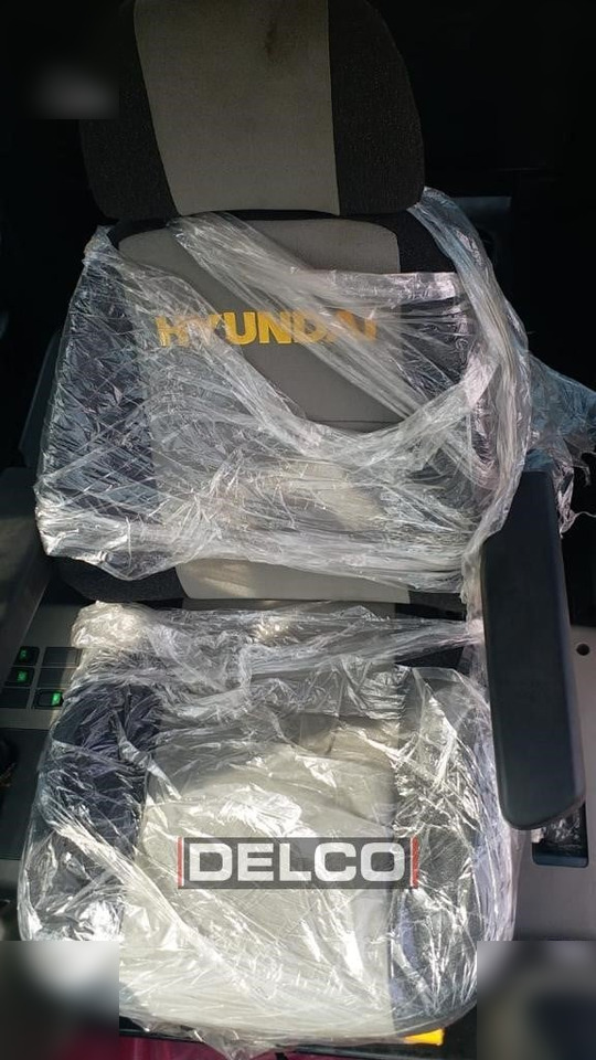 Crédit-bail HYUNDAI ROBEX 210 HYUNDAI ROBEX 210: photos 15