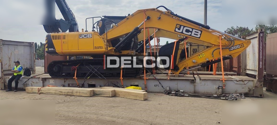 JCB 225 LC - Pelle sur chenille: photos 4 JCB 225 LC - Pelle sur chenille: photos 4