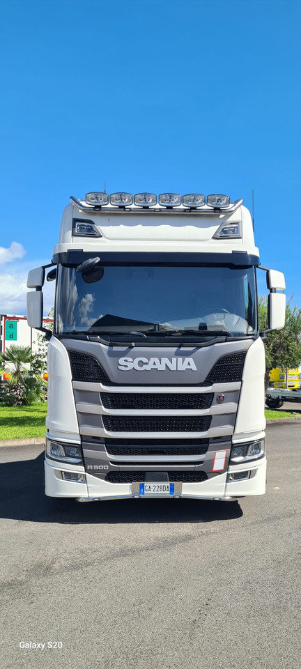 SCANIA R500 A4X2LA - Tracteur routier: photos 1 SCANIA R500 A4X2LA - Tracteur routier: photos 1