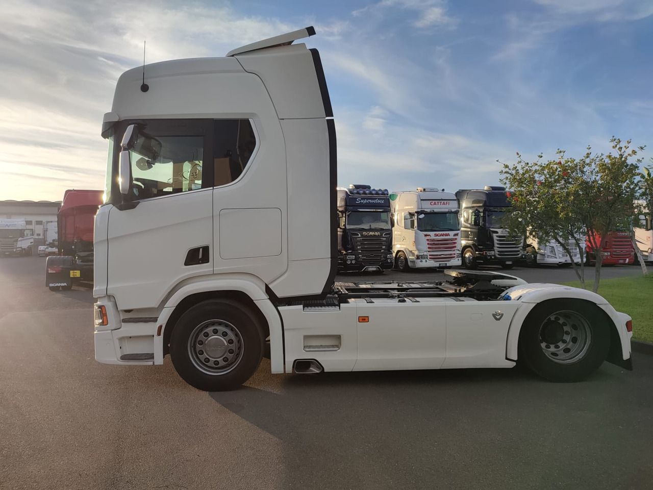 SCANIA R520 - Tracteur routier: photos 4 SCANIA R520 - Tracteur routier: photos 4