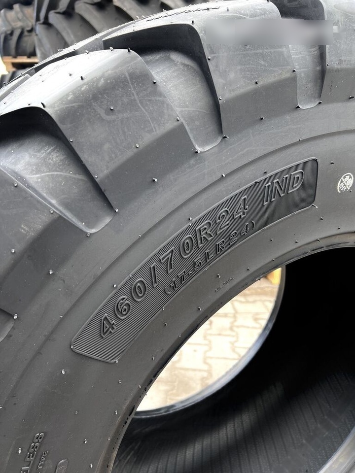 Tianli 405/70R18 400/70R18 MULTI SURFACE 141B TL - Pneu pour Tractopelle: photos 3 Tianli 405/70R18 400/70R18 MULTI SURFACE 141B TL - Pneu pour Tractopelle: photos 3