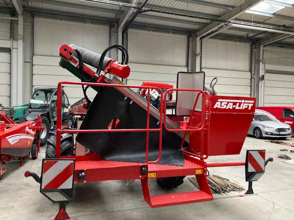ASA-Lift TC-1010XL - Machine à vendanger: photos 3 ASA-Lift TC-1010XL - Machine à vendanger: photos 3
