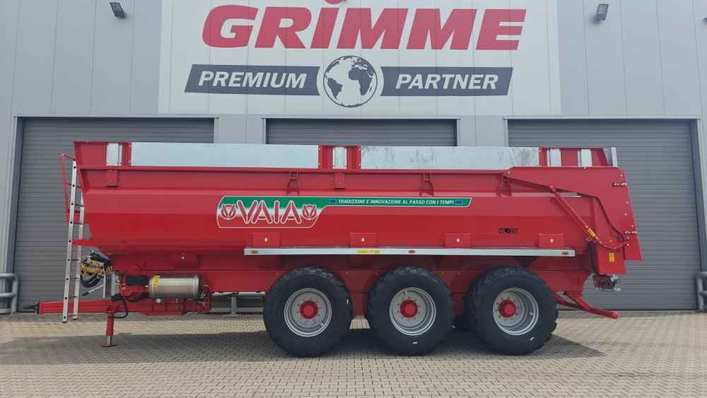 VAIA NL28 (3 axle trailer) - Benne agricole: photos 1 VAIA NL28 (3 axle trailer) - Benne agricole: photos 1